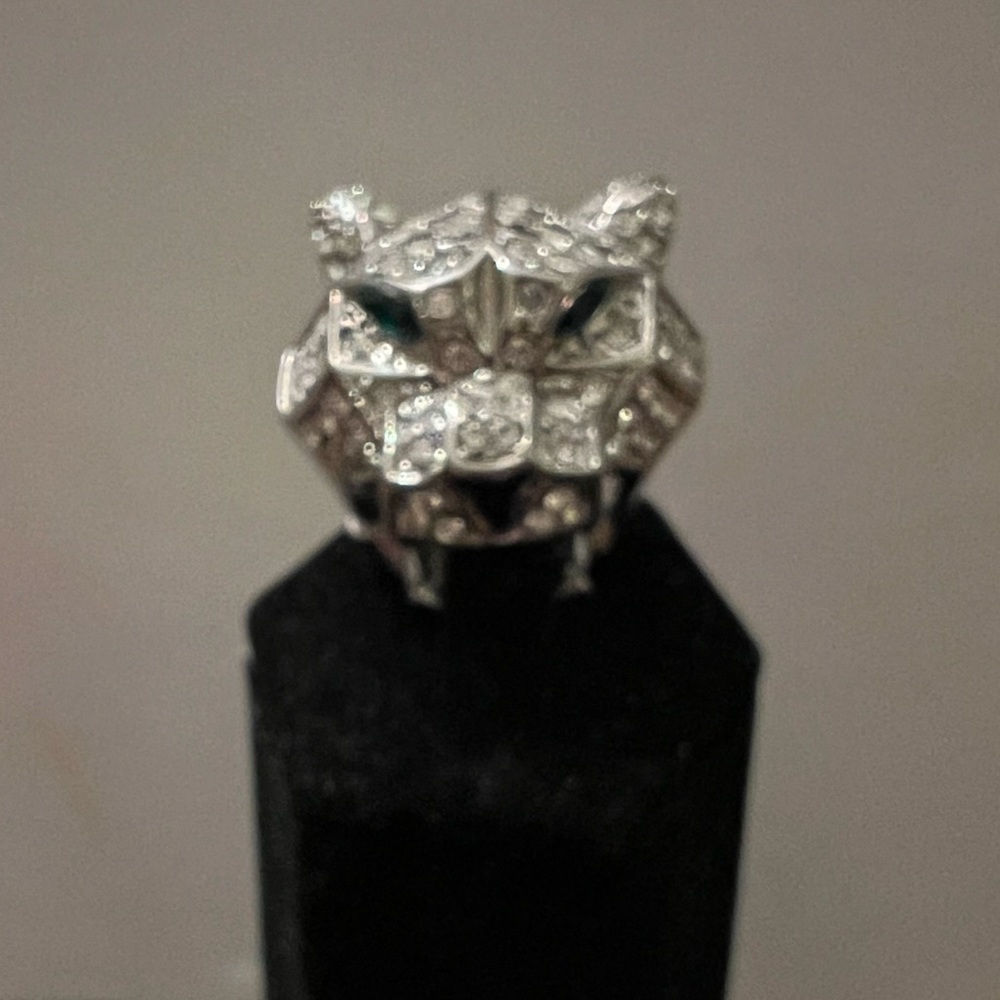 Panther stretch ring NWOT